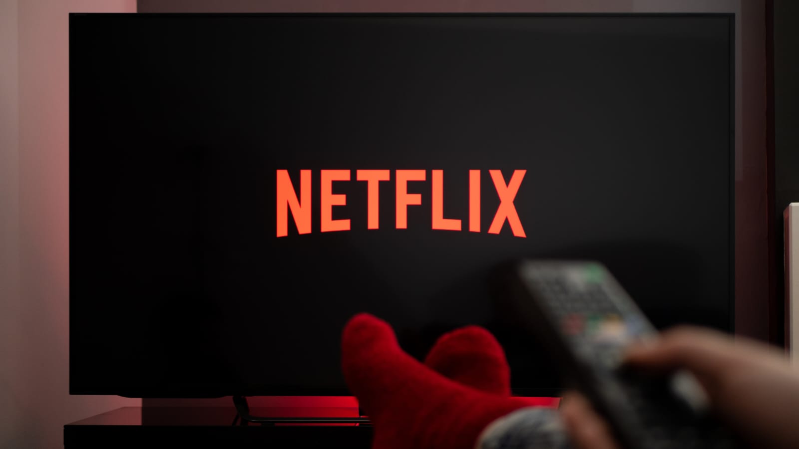 Netflix ends password sharing in India; now users can share password only with ‘Members of their Household’. 