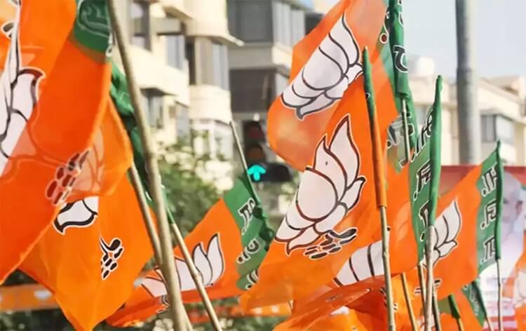 BJP set to retain power in six Gujarat municipal corporations