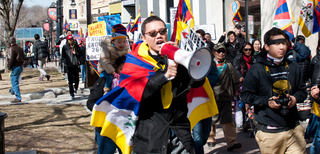 Over 1500 Tibetans protest in Paris against decades of Chinese atrocities