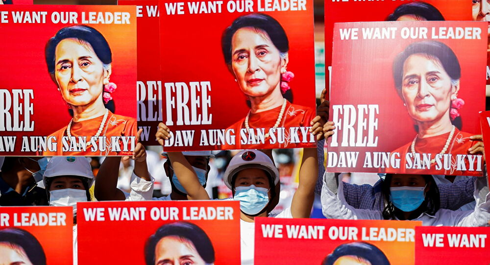 Myanmar's military accused Suu Kyi of taking $600,000