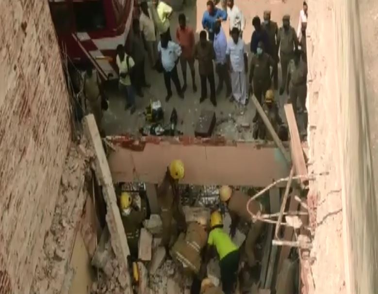 Tamil Nadu: 3 killed after  two- storeyed building collapses in Madurai