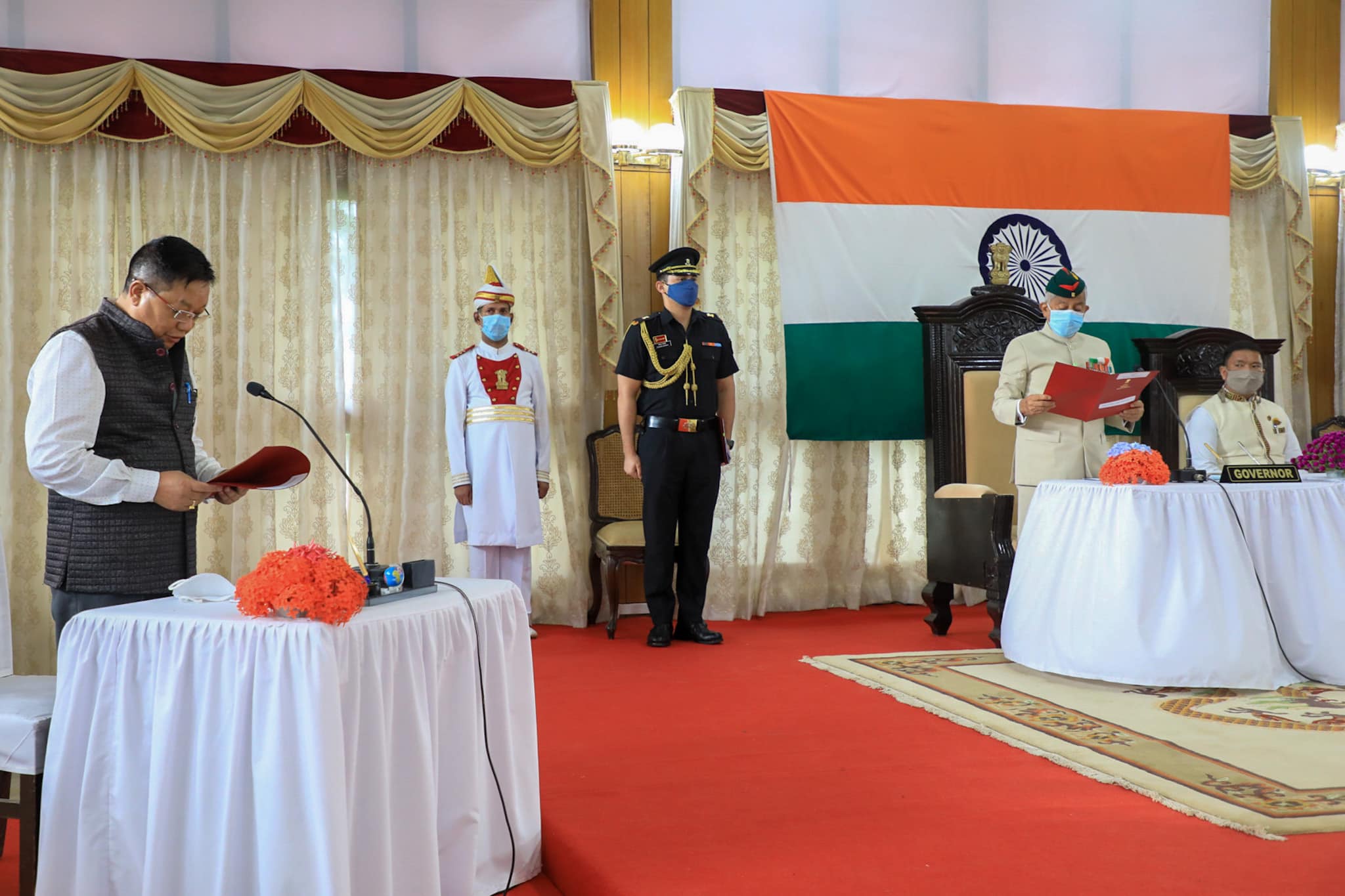 Hon’ble Governor of Arunachal Brig (Dr) BD Mishra Ji (Retd) administered the oath to Shri Rinchen Dorjee and Ms Mepung Tadar Bage  at Raj Bhawan today