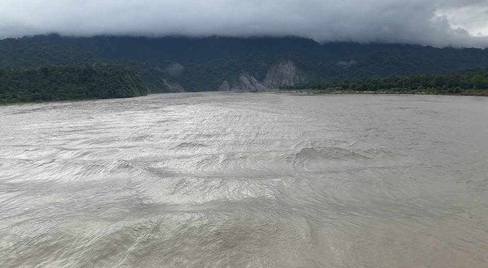 East Siang grim in silence while the River water level rises up