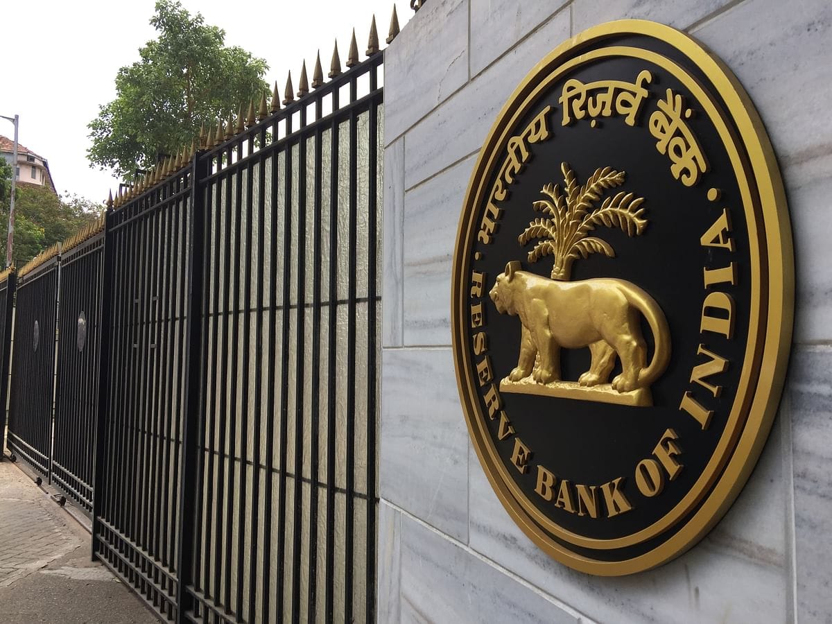 RBI directs all banks to keep their branches open till March 31, 2023. 